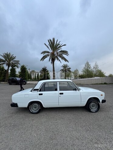 LADA (VAZ) 2107-3
