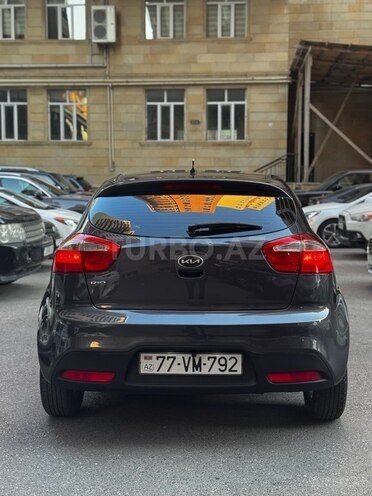 Kia Rio-6
