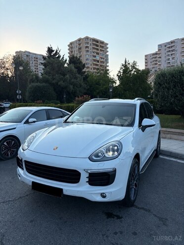 Porsche Cayenne-3
