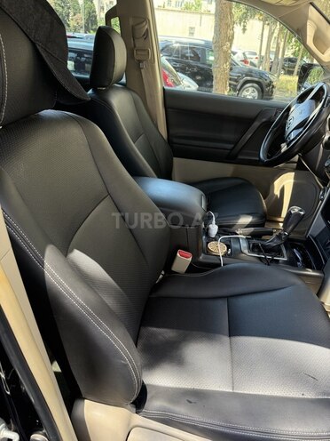Toyota Land Cruiser Prado-8