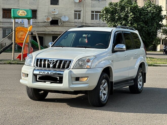 Toyota Land Cruiser Prado-5