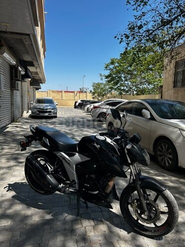 TVS Apache RTR 160 4V-4