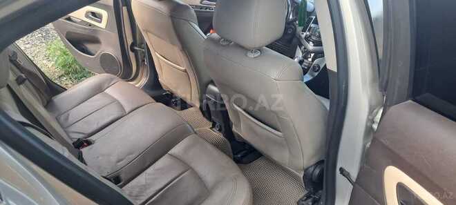 Chevrolet Cruze-9