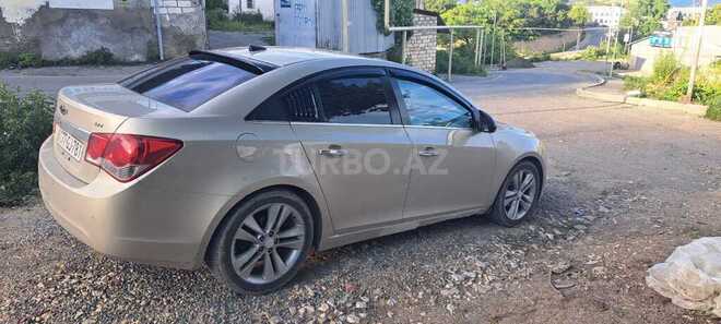 Chevrolet Cruze-6