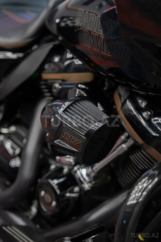Harley-Davidson FLTRX Road Glide-4