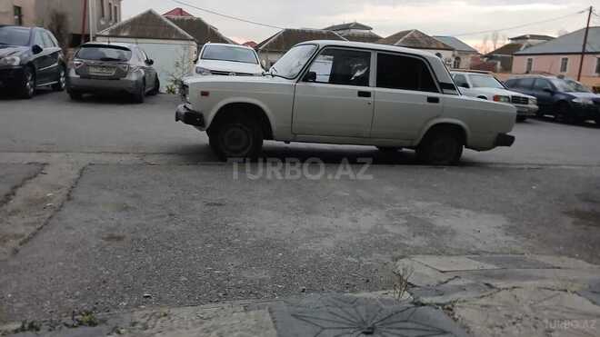 LADA (VAZ) 2107-17