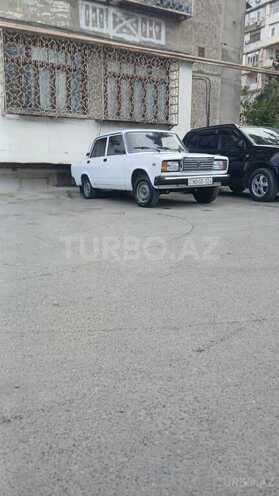 LADA (VAZ) 2107-15