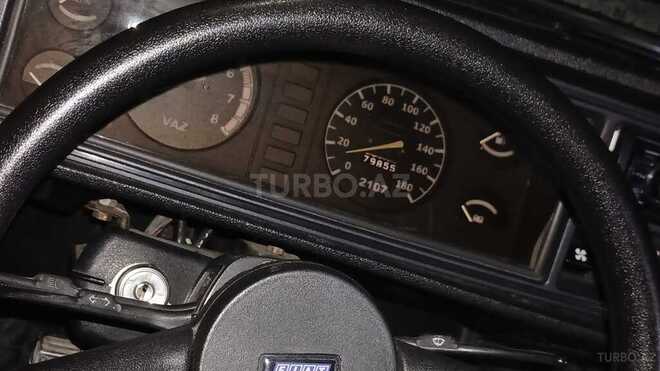 LADA (VAZ) 2107-4