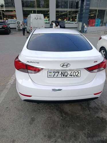 Hyundai Avante-2