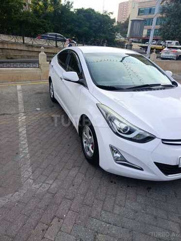 Hyundai Avante-5