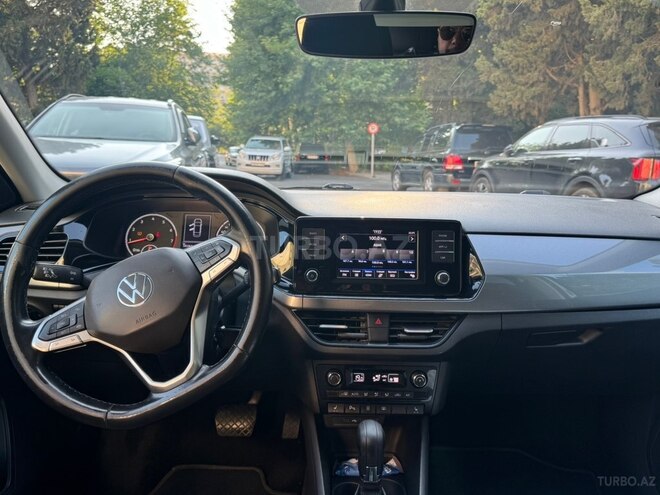 Volkswagen Polo-5
