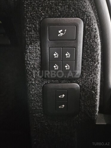 Land Rover Range Rover-23