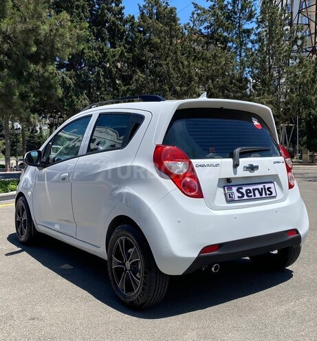 Chevrolet Spark-4