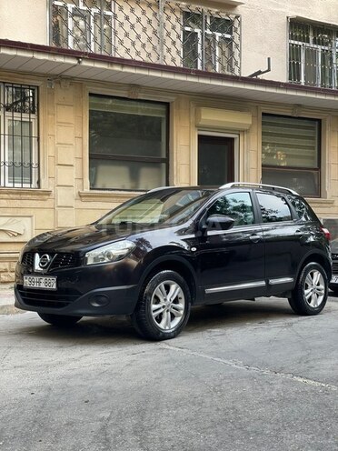 Nissan Qashqai-1
