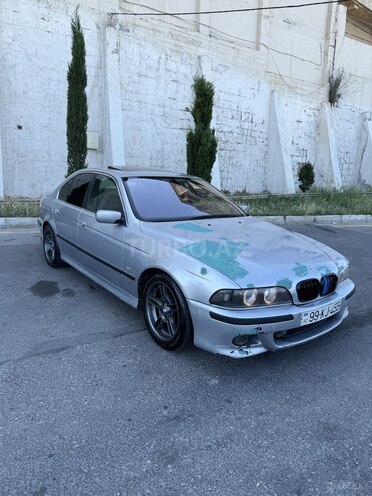 BMW 523-2