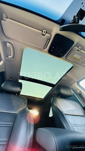 Kia Sorento-19
