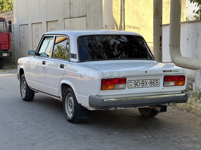 LADA (VAZ) 2107-4