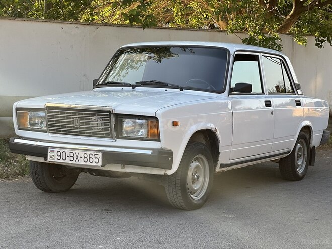 LADA (VAZ) 2107-3