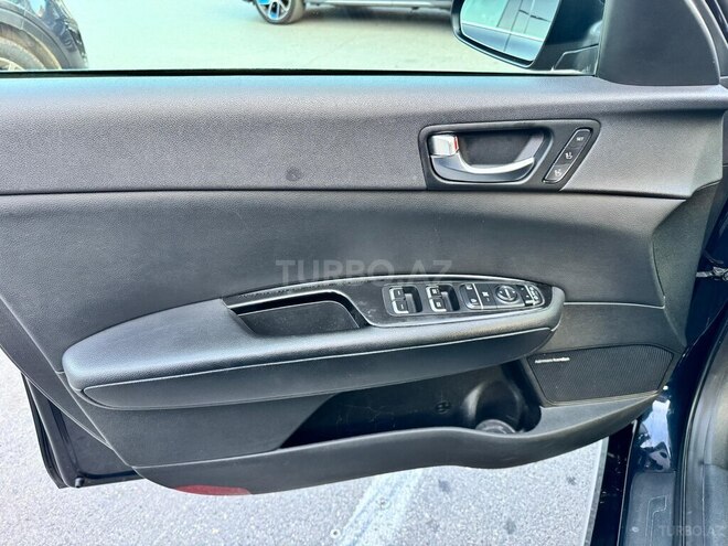 Kia Optima-5