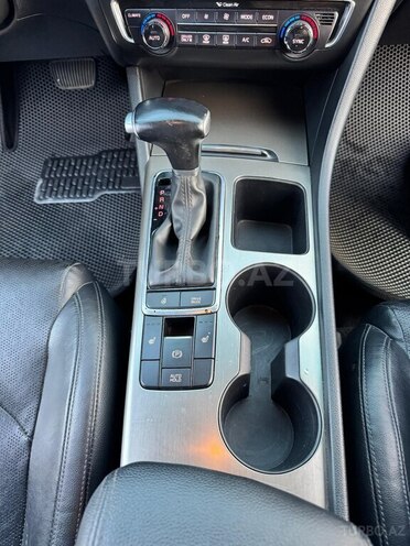 Kia Optima-11