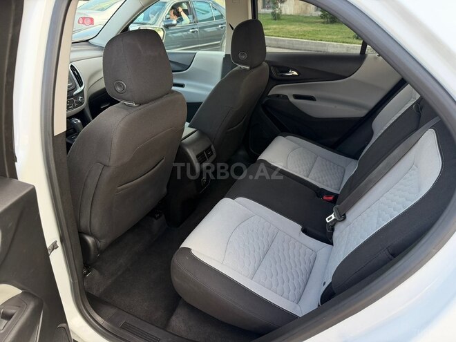 Chevrolet Equinox-11