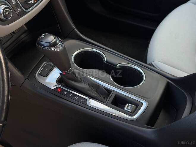Chevrolet Equinox-16