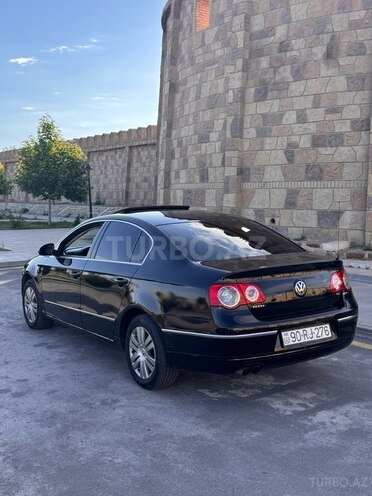 Volkswagen Passat-4
