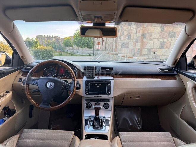Volkswagen Passat-11