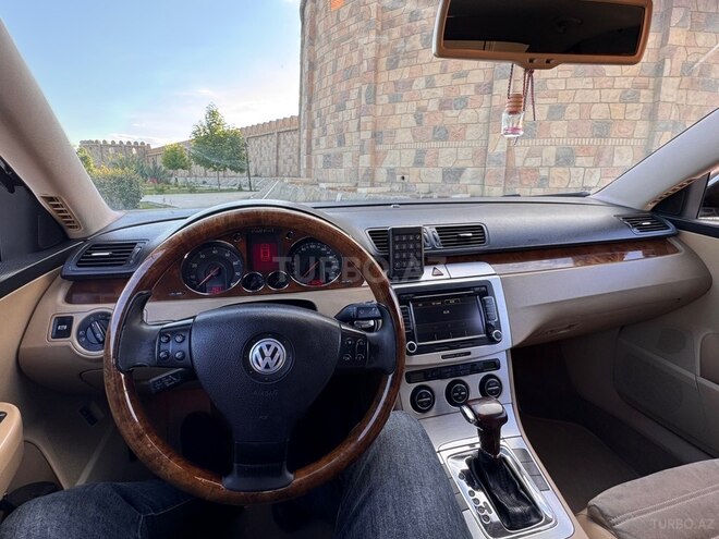 Volkswagen Passat-14