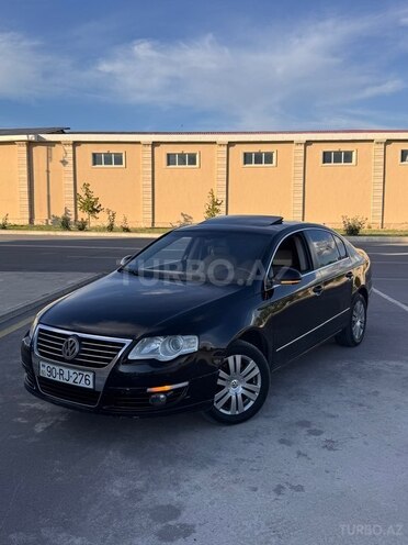Volkswagen Passat-8