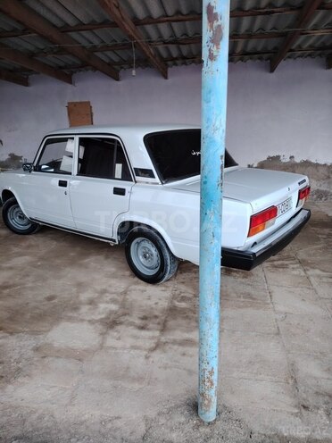 LADA (VAZ) 2107-15