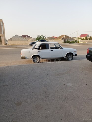 LADA (VAZ) 2107-18
