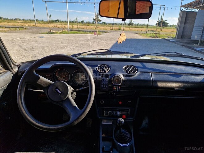 LADA (VAZ) 2106-4