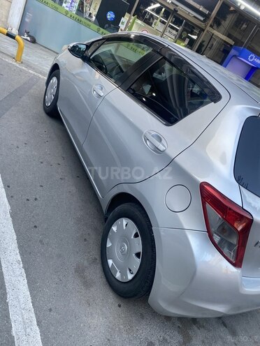 Toyota Vitz-3