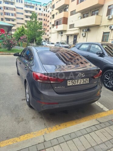 Hyundai Avante-4