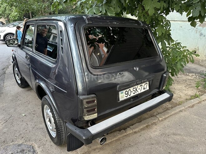 LADA (VAZ) Niva-8
