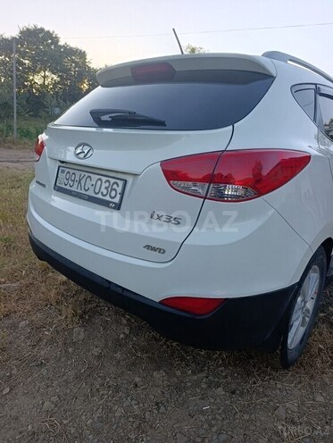Hyundai ix35-6