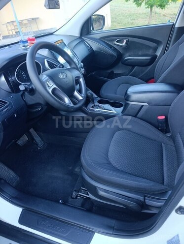 Hyundai ix35-9