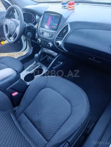 Hyundai ix35-4
