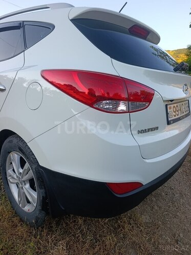 Hyundai ix35-7