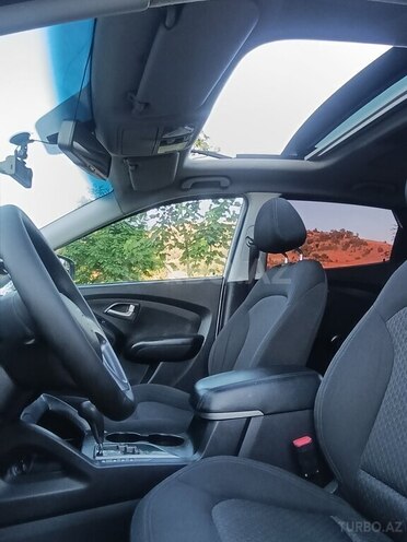 Hyundai ix35-10