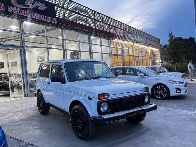LADA (VAZ) Niva-2