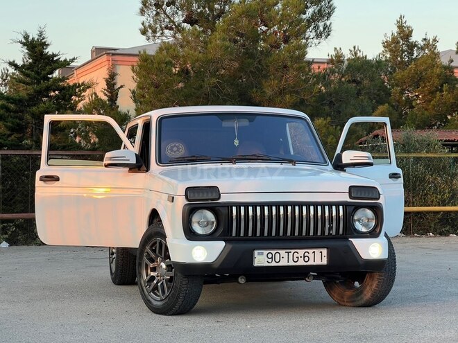LADA (VAZ) Niva-1