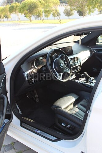 BMW 530-14