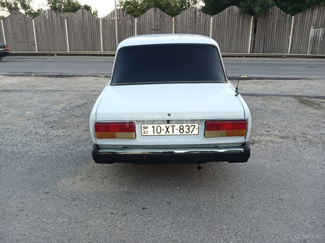 LADA (VAZ) 2107-4