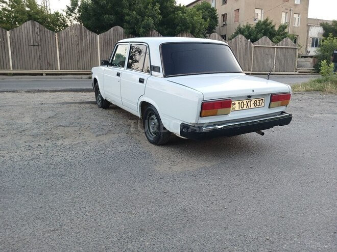 LADA (VAZ) 2107-6