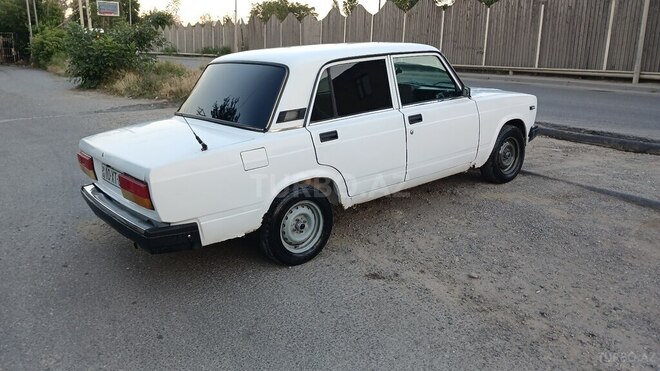 LADA (VAZ) 2107-13