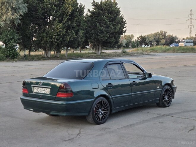 Mercedes C 240-7