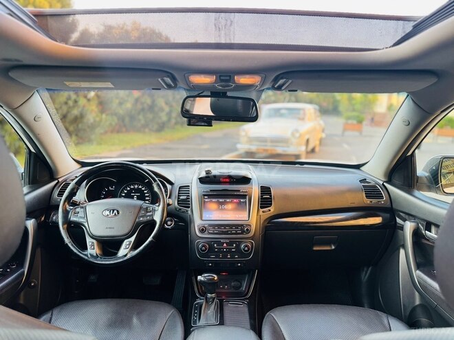Kia Sorento-10