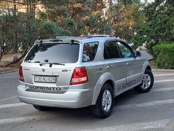 Kia Sorento-11